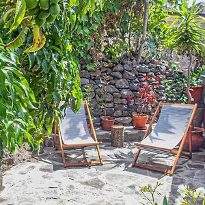casa-da-bungavillia.madeira-islandshotels.com/